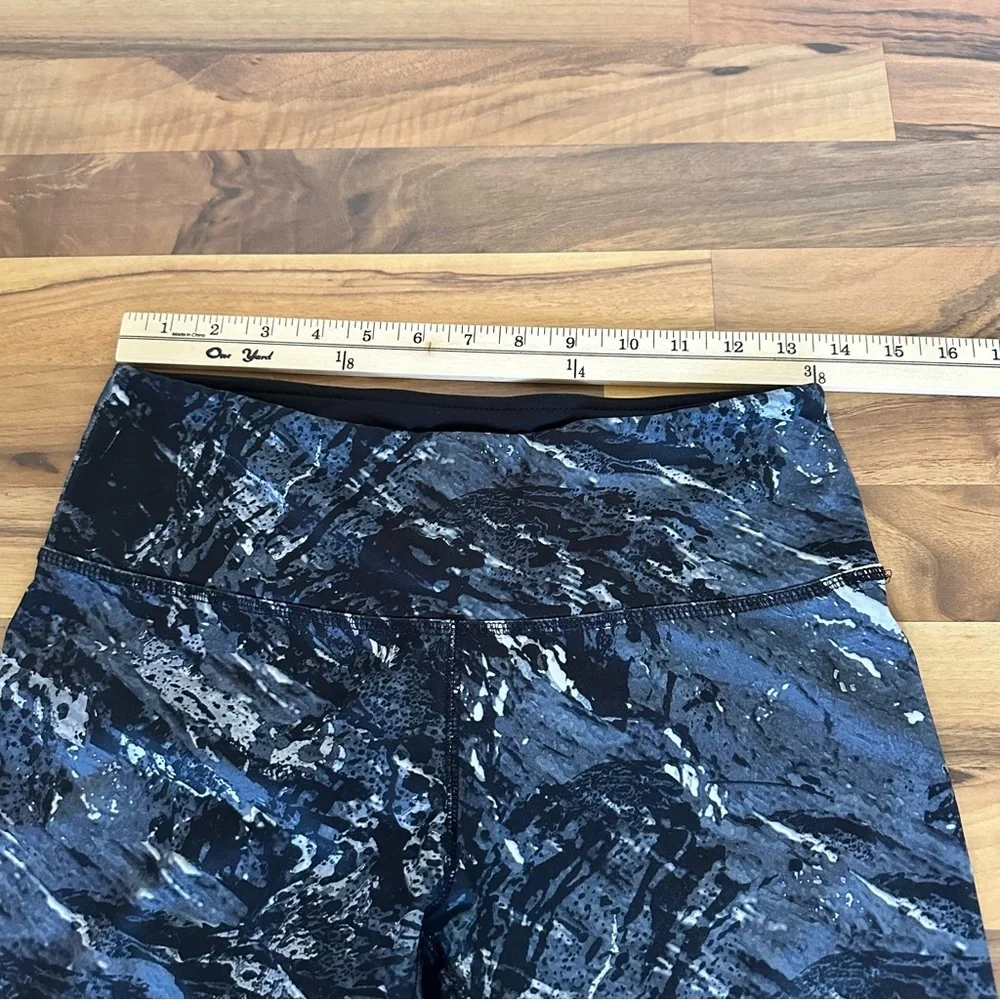 RBX Black and Gray Women’s marble-pattern High-Rise Leggins Size Medium